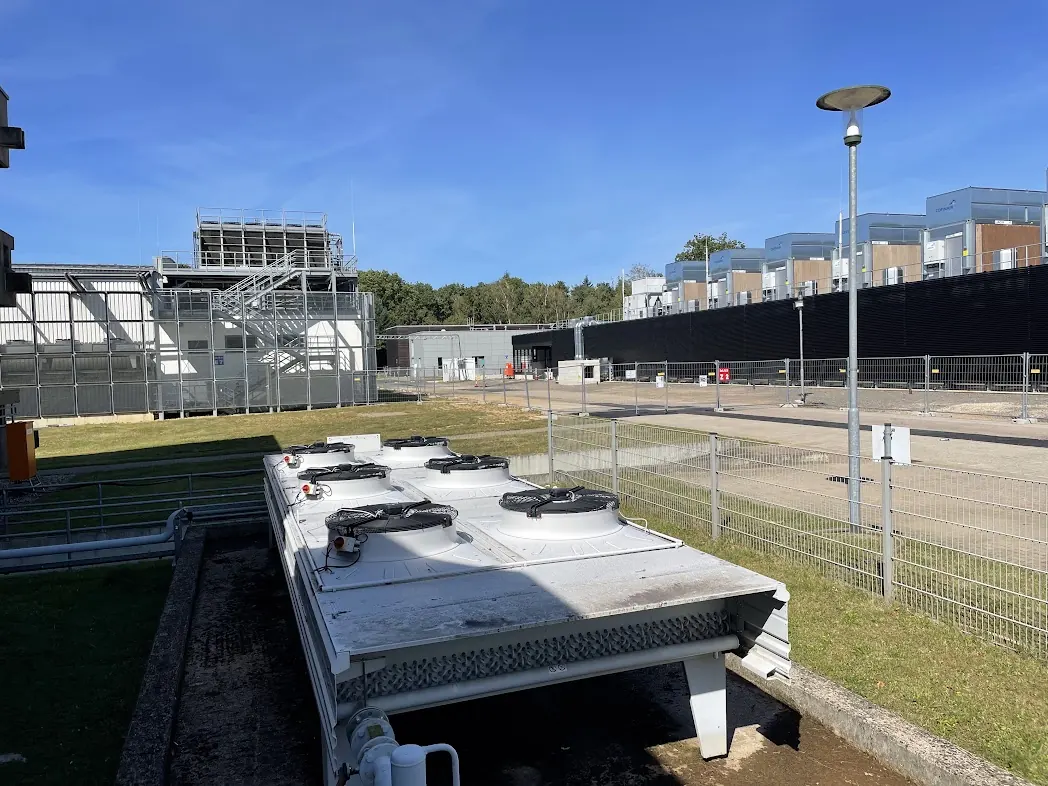 Privates Foto vom JUPITER-Rechenzentrumsbereich am Forschungszentrum Jülich