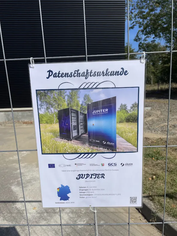 Privates Foto einer JUPITER-Patenschaftsurkunde am Forschungszentrum Jülich